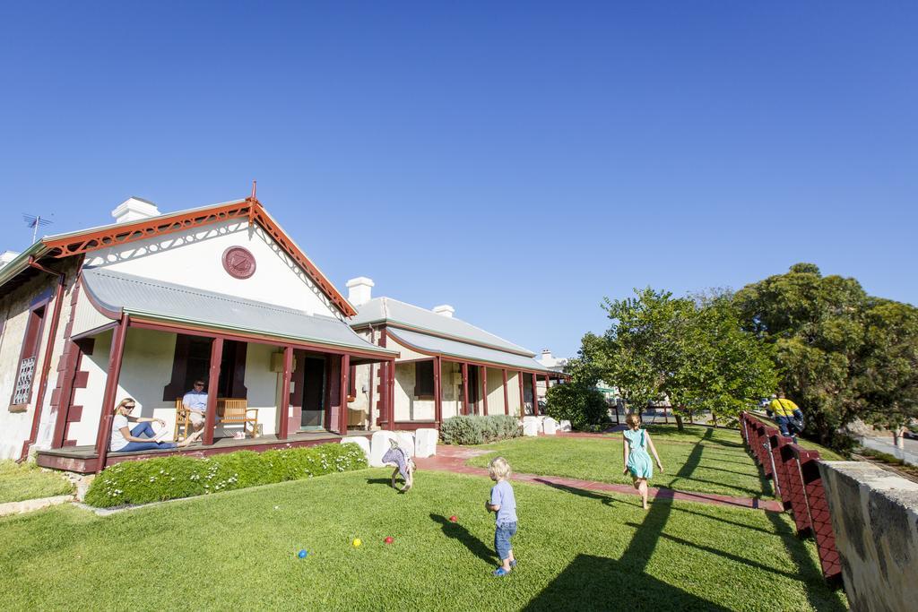 Fremantle Colonial Cottages West Perth Exterior photo